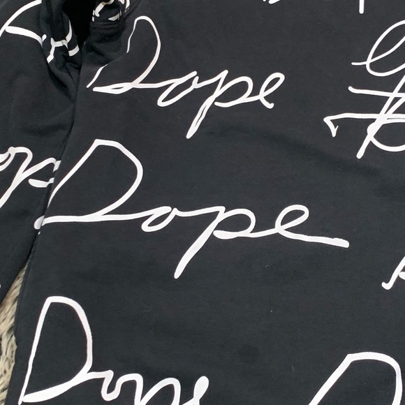 DOPE Script all over Crewneck Size Small - Picture 2 of 5